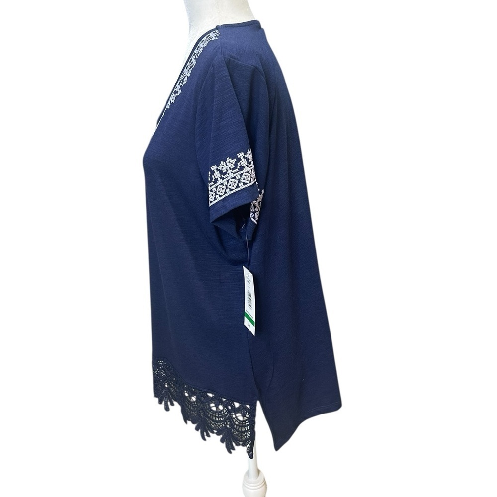 Allison Daley Navy Top with Embroidery - Picture 3 of 6